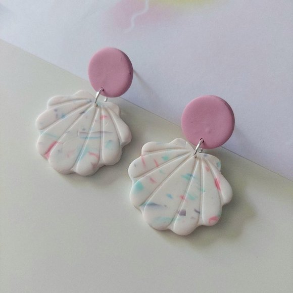 Pastel Shell Earrings - Picture 2 of 3